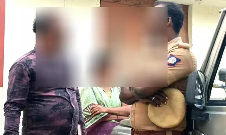  லாட்ஜூக்குள்