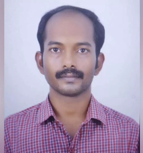 தந்தைக்கு சரமாரி குத்து