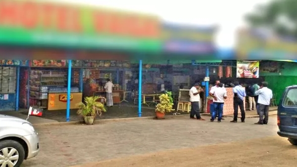 பயணிகள் தரப்பில் குற்றச்சாட்டு 