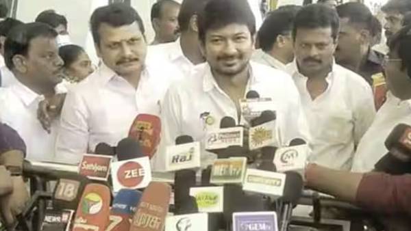 உற்சாக வரவேற்பு