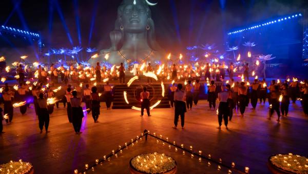  ஈஷாவில் விடிய விடிய சிவராத்திரி 