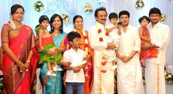 கூட்டுக்குடும்பம்