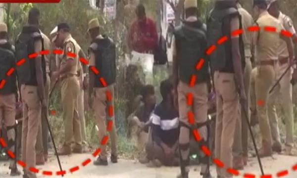 இளைஞர் தப்பிக்க முயன்றதால்.. இளைஞர் தப்பிக்க முயன்றதால்..