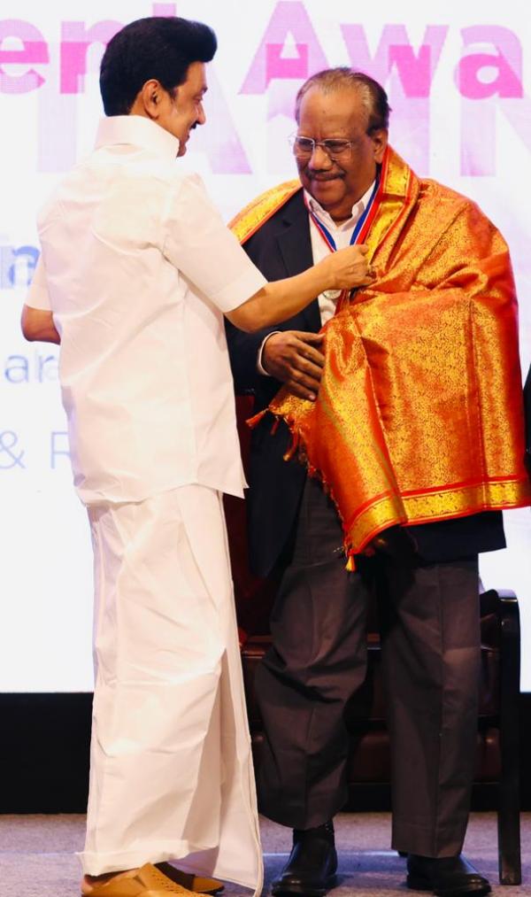 மீறி வந்திருக்கிறேன் மீறி வந்திருக்கிறேன்