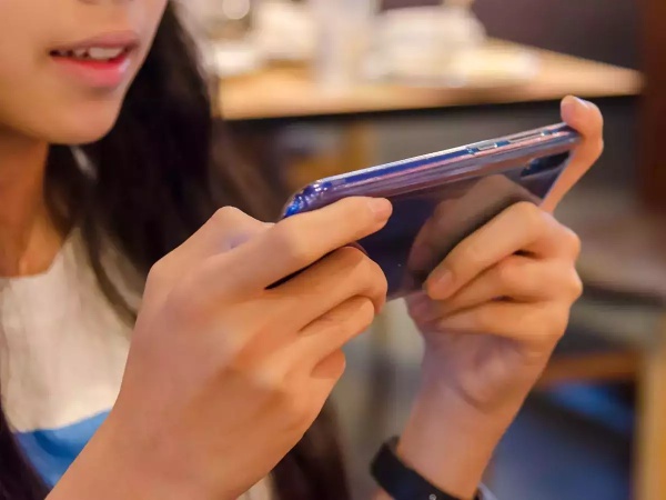 பெண்கள் வாழ தகுதியற்ற நாடு