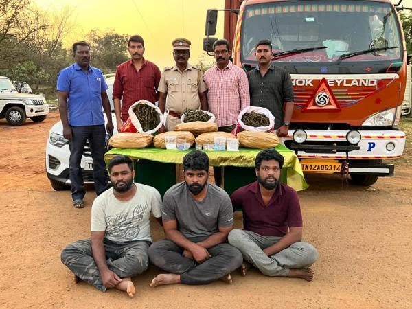  போலி பத்திரிகையாளர் 