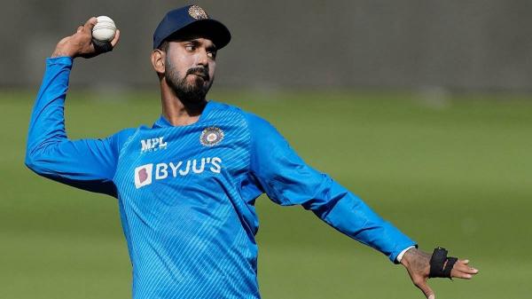 சொதப்பிய ராகுல் 