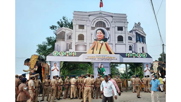 பொதுக்குழு கூடுமா? பொதுக்குழு கூடுமா?