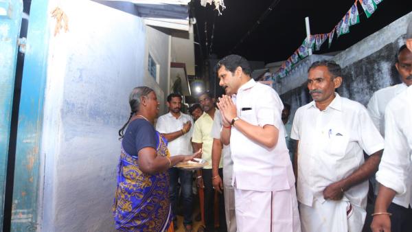 பொறுத்திருந்து பாருங்க 