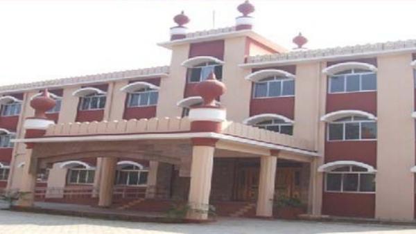 Red sand mining in Tirunelveli and Tuticorin districts by Tamil Nadu government opposed by many quarters Red sand mining in Tirunelveli and Tuticorin districts by Tamil Nadu government opposed by many quarters