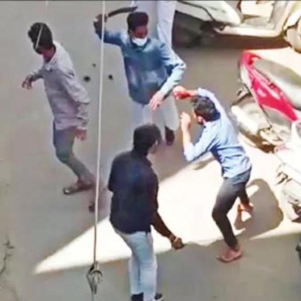  கோத்தகிரியில் சிக்கிய கும்பல் 