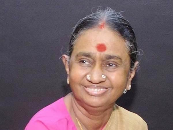 சூப் எடுத்துச் சென்ற தயாளு அம்மாள் 