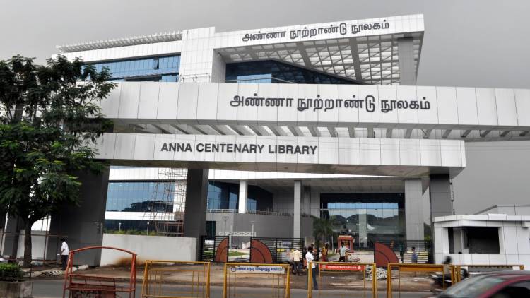Tamilnadu Government Initiates Free Wifi in Libraries, Amazon Kindle have 10 lakh books 