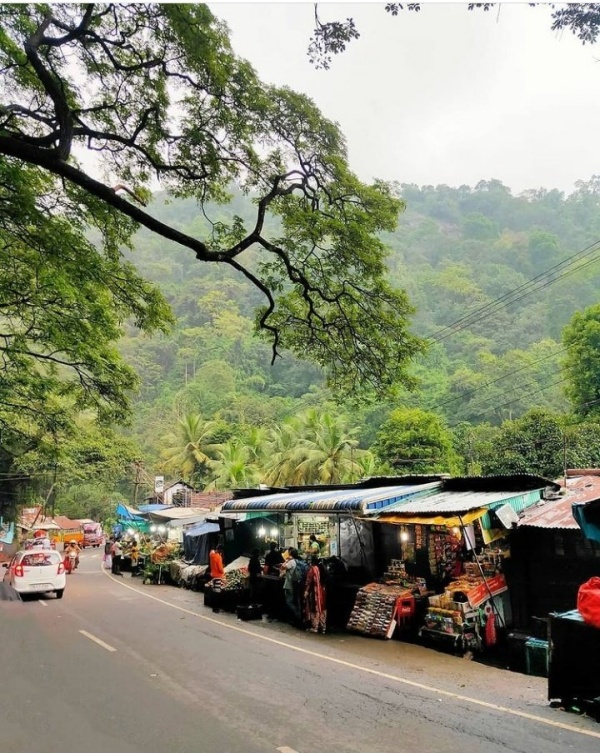 வியாபாரிகள் பாதிப்பு