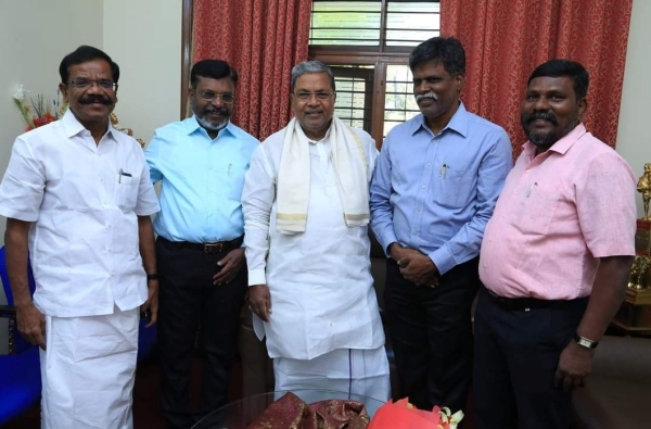 எகிறும் எதிர்பார்ப்பு எகிறும் எதிர்பார்ப்பு