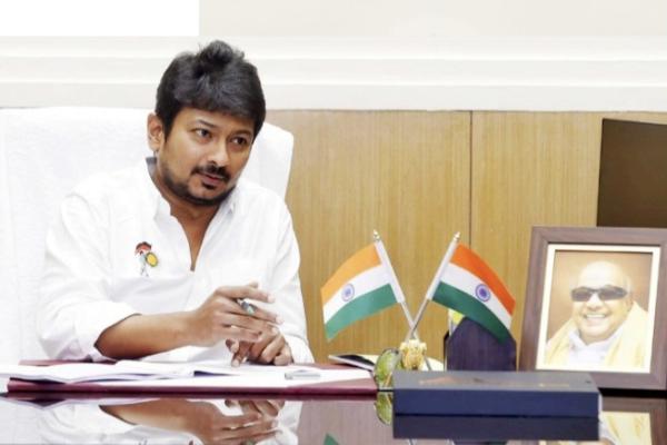  உதயநிதி ஸ்டாலின் 