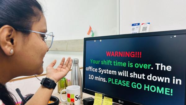Indore it company computer shut down with in 10 minutes after shift over 