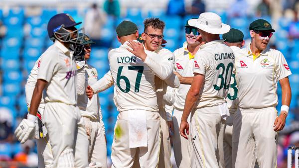 குல்தீப் யாதவ் vs அக்சர் படேல்