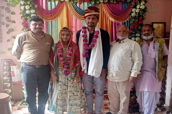 உறவினருடன் திருமணம்