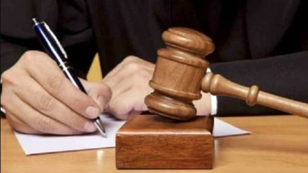  வாரிசுகளிடம் இருந்து வசூலிக்க.. 