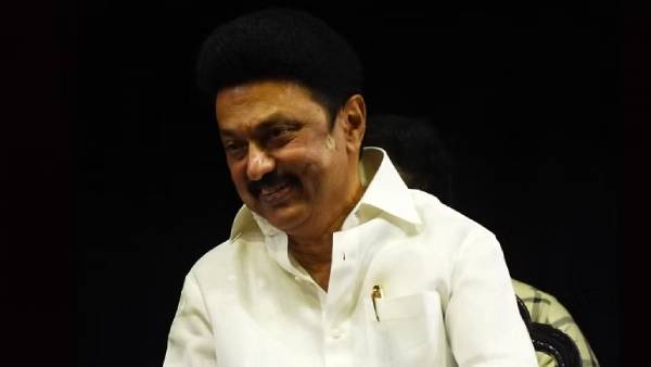 ஏழையின் சிரிப்பில்..