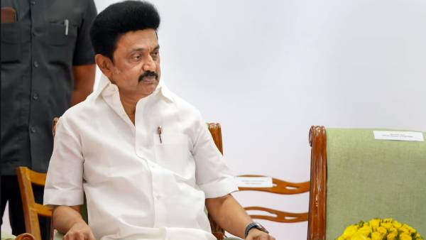 அமைச்சர் முத்துசாமி 