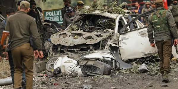 பயங்கர குண்டுவெடிப்பு