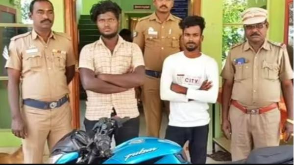 ஆடு திருடிய இளைஞர்கள் 