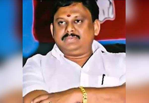 இரட்டை இலை சின்னத்திற்காகவே இரட்டை இலை சின்னத்திற்காகவே