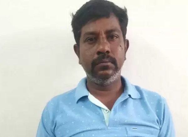 பக்கத்து வீட்டுக்காரர்