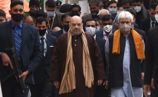  காத்திருந்து அடித்த பாஜக