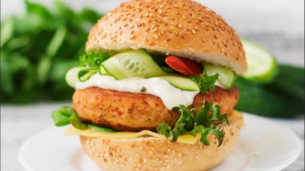 பேவரைட்டான சிக்கன் பர்க்கர் 