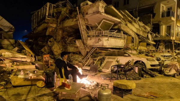 6.3 Magnitude Earth quake hits Turkey 