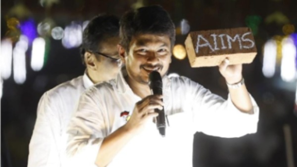 மீசை - விளாசிய உதயநிதி 