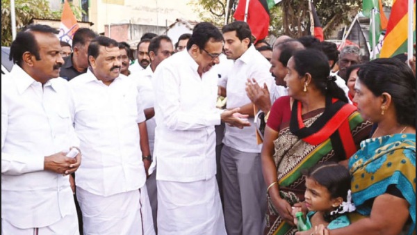 அமைச்சர்கள் டீம் 