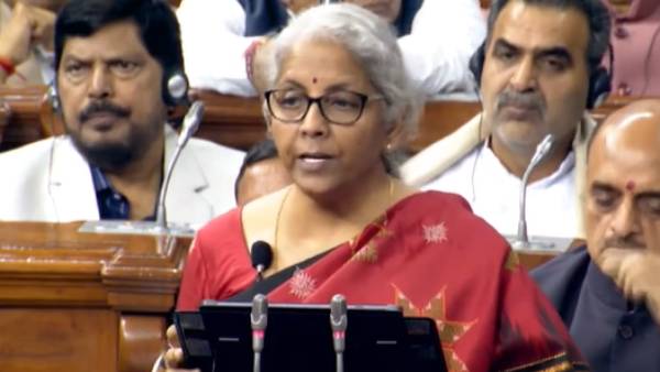 வரவேற்பும் எதிர்ப்பும்..