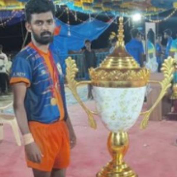 கபடி விளையாடி போது..