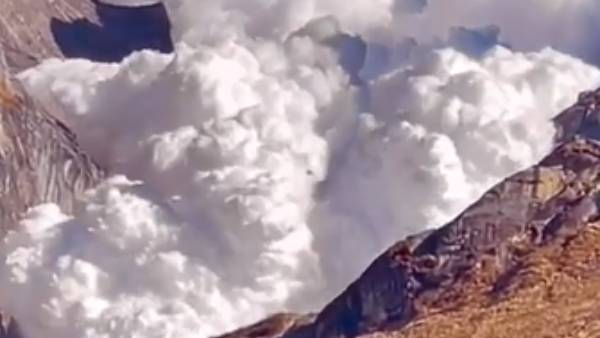 மேக சரிவு