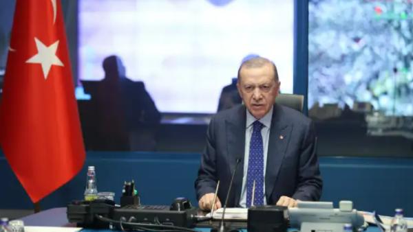 அவசர நிலையை அறிவித்த எர்டோகன் 