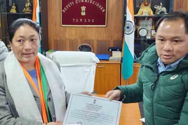  பாஜக-காங்கிரஸ் போட்டி 