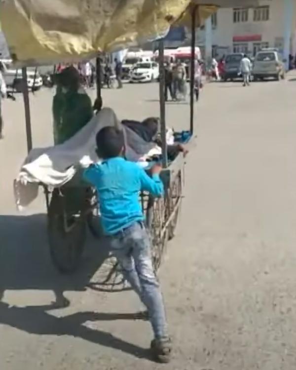  ஆம்புலன்ஸுக்கு பணம் 