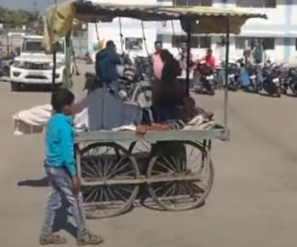 ஏழைகள் என்றால் இளக்காரமா? 