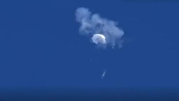 உளவு பலூன் என குற்றச்சாட்டு 