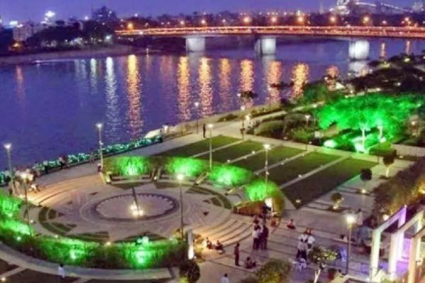  100 நகரங்கள்