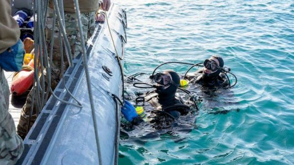 சுட்டு வீழ்த்தியது சுட்டு வீழ்த்தியது