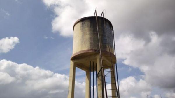 குடிநீர் தொட்டியில் மலம் 