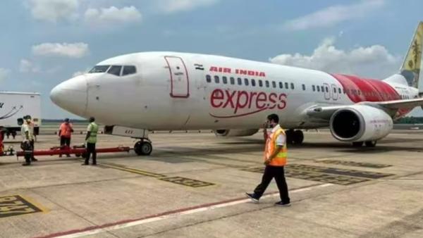 Air aindia express Pilot who suddenly called for help during landing at Thiruvananthapuram Airport 