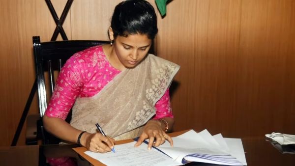 ரோகினி சிந்தூரி பரபரப்பு 