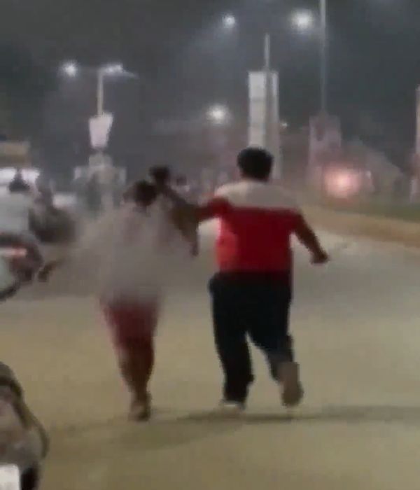 சிறுமி மீது காதல் 