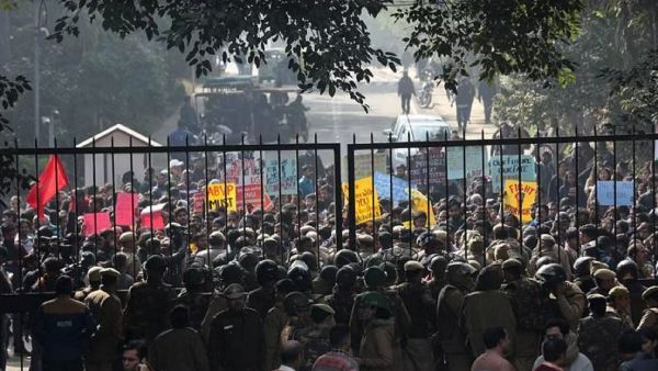 நீதி கோரி போராட்டம்